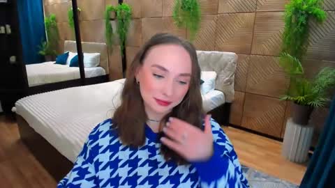 Emelie online show from February 8, 10:30 am