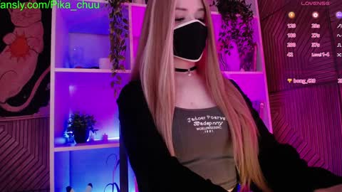 Sonya online show from December 14, 9:35 pm