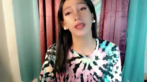 lucyLove online show from October 7, 2:05 am