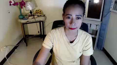 pinaymorena_renelda online show from October 20, 3:31 am