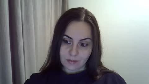 pineapple375 online show from February 15, 9:30 am