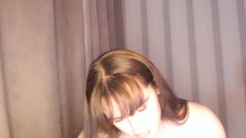       online show from May 27, 10:12 am