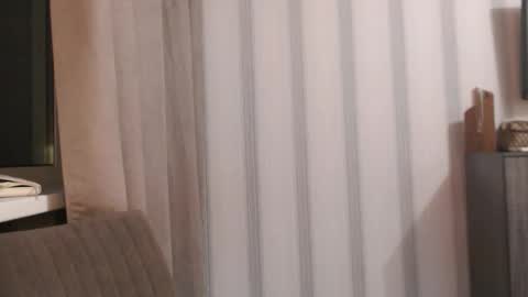       online show from October 17, 6:55 pm