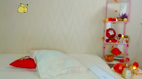 Pikachu pika online show from November 8, 11:43 pm