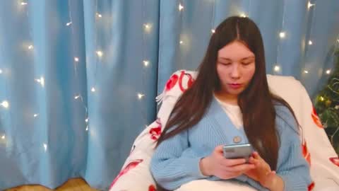 Pikachu pika online show from January 10, 7:54 pm