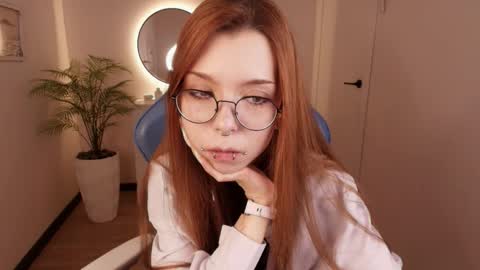 pinkan8el online show from February 19, 2:55 am