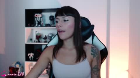 Emily online show from March 8, 8:46 pm