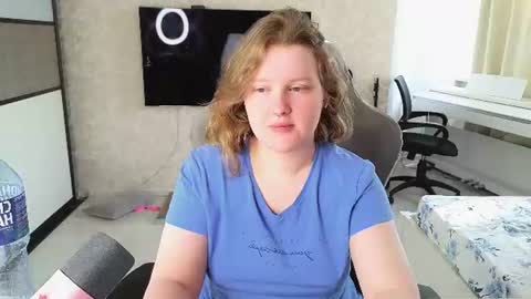 pinkiep1e online show from June 12, 1:24 am