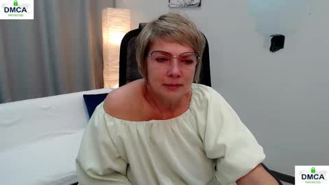 Bella online show from March 1, 7:30 am