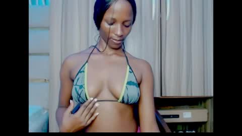 Ella online show from June 21, 9:46 am