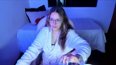pixie online show from May 24, 12:31 am