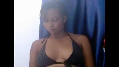 plumnjuicyx online show from October 17, 11:24 am