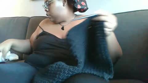 Plushbunny420 online show from December 14, 6:09 pm