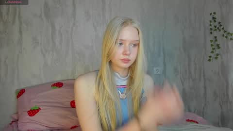 Mary online show from May 7, 2:16 am