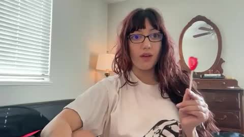 pocketnikki online show from February 8, 6:55 pm