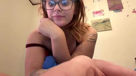 poisonflowers online show from November 16, 1:22 pm