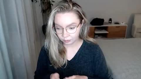 PolinaJones online show from June 10, 6:50 pm