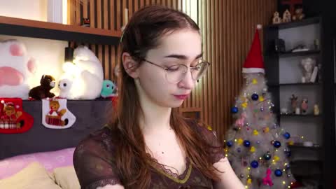 Polly online show from December 22, 8:17 am