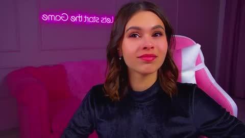 Polly online show from September 17, 8:29 pm