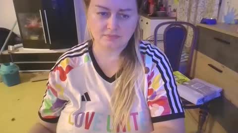 MelissOfficial online show from March 30, 5:56 pm