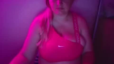 MelissOfficial online show from July 14, 6:56 pm