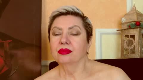 LADY POSH online show from March 10, 8:46 pm