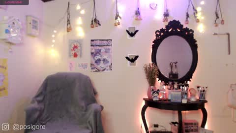 Anna Goth independient model online show from January 9, 7:08 pm