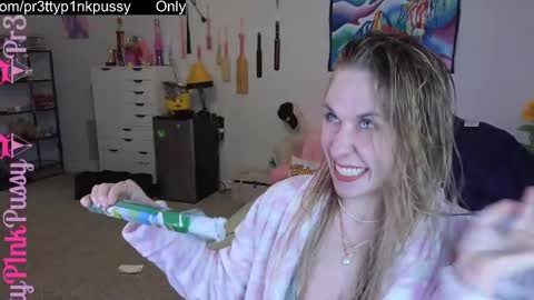 Evangeline Eva Darling online show from February 16, 1:27 am