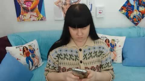 pretty_malika online show from February 9, 4:37 am