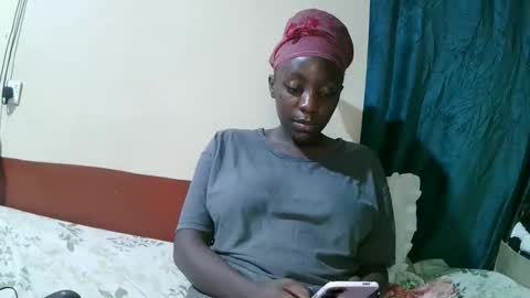 pretty_tiffany1 online show from April 4, 2:10 am