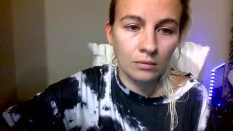 Missy  Jack online show from February 9, 9:50 pm