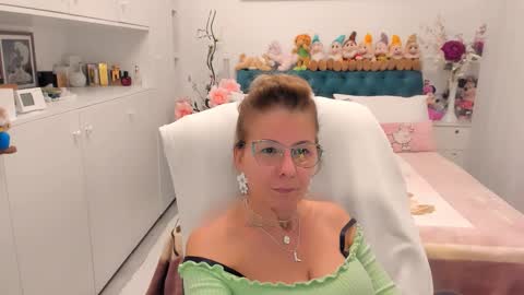 wilma online show from October 27, 9:53 pm