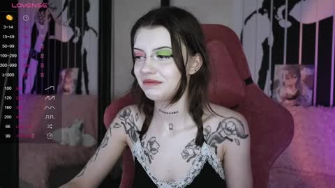 Violet online show from January 15, 9:56 am