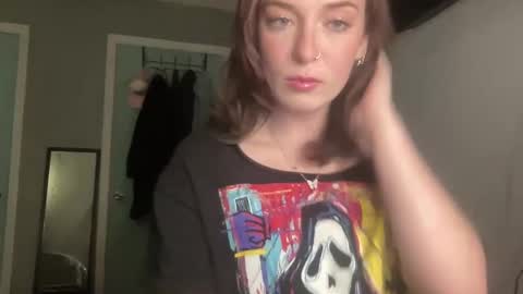 Cutie With a Booty online show from January 6, 3:20 am
