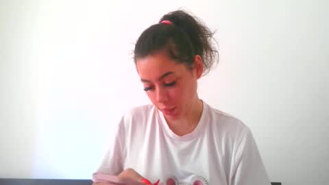 prettyjulliette online show from September 21, 12:48 pm