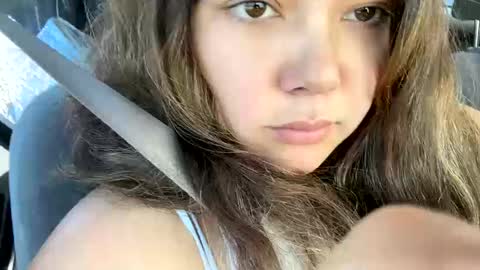 prettylatinamomma01 online show from October 17, 6:22 pm