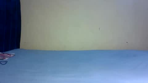 Melly online show from October 3, 6:35 pm