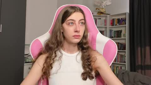 Sophie  next stream will be at Monday  i will wait you guys  online show from June 7, 5:58 am