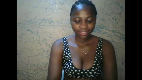 prettyxxpac online show from April 17, 2:24 am