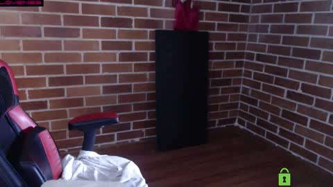 Leia online show from November 30, 6:12 pm