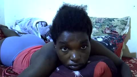 princess_scovia online show from July 18, 5:44 am