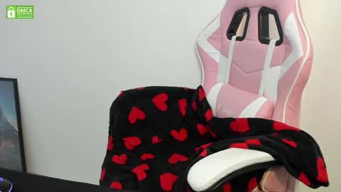 miss me check out my YT   online show from February 7, 8:33 am