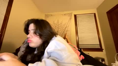 princessviccxo online show from December 1, 6:50 am