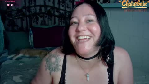 Lux Alot Luxi online show from March 11, 7:58 pm