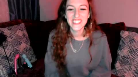 Naomi  online show from January 29, 4:47 am