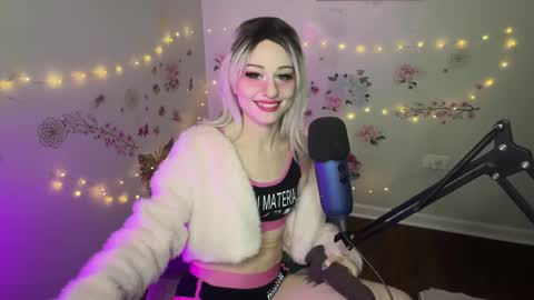 Starr online show from May 7, 9:07 pm