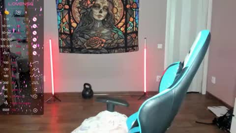 Di online show from November 9, 5:25 am