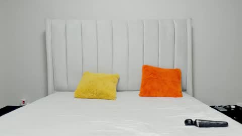 proudafricaka online show from December 22, 4:15 am