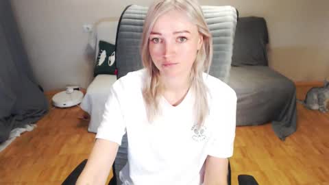 Polly online show from February 2, 3:38 am