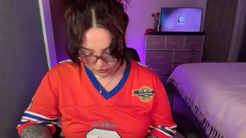 Pumpkin bunny online show from April 10, 2:17 am